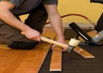 go cong nghiep duc, van san duc, gia san go duc, mau san go duc