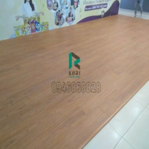 Hoàn thiện sàn gỗ Vinasan tại Hà Nội